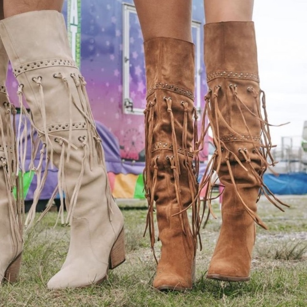 NIB! Dingo Women's Tall Boots Whiskey Tan Leather with Fringe - Witchy Woman